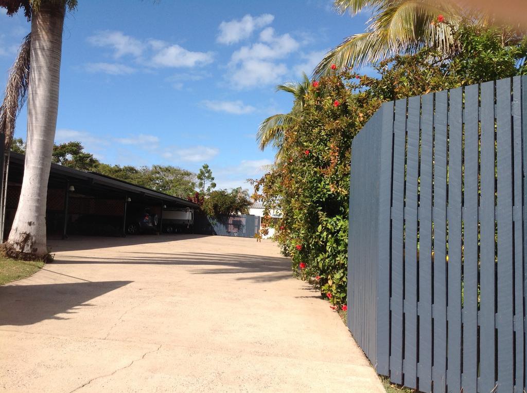 Emu Park Motel المظهر الخارجي الصورة