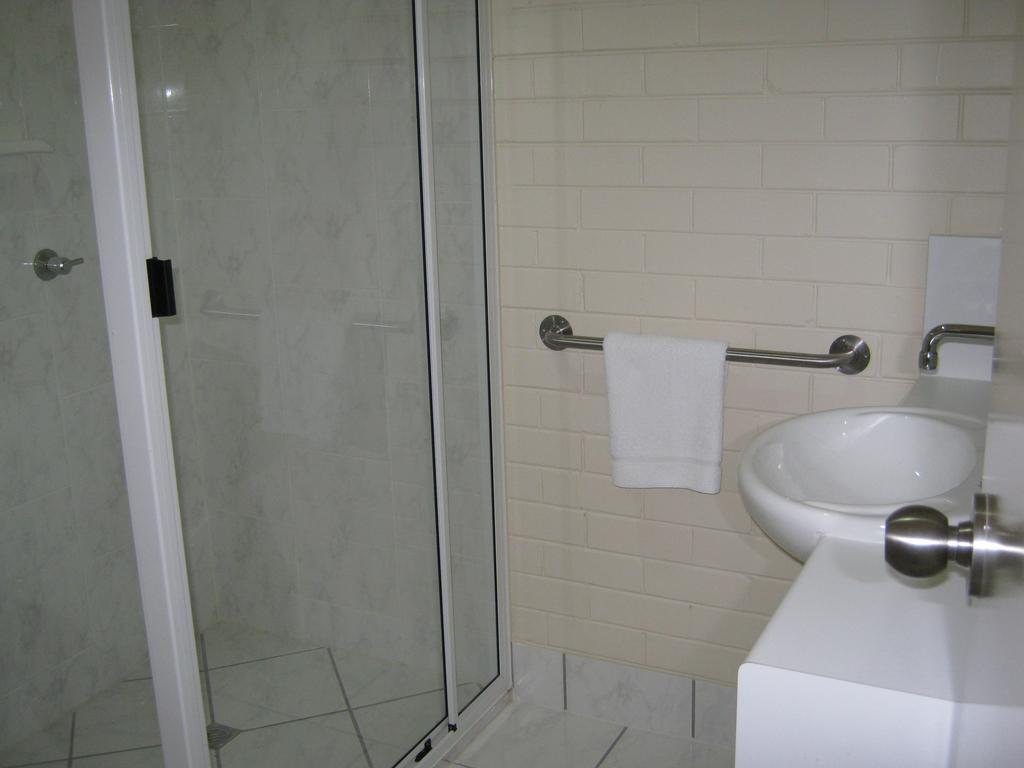 Emu Park Motel المظهر الخارجي الصورة